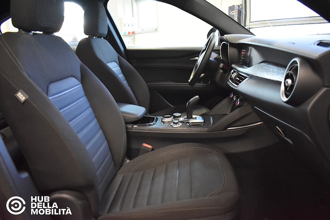 ALFA ROMEO Stelvio 2.2 Turbodiesel 210 CV AT8 Q4 Super